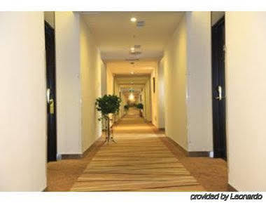 Super 8 Shuang Jing Qiao East Hotel Beijing Exterior foto